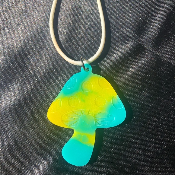 Tie Dye Mushroom Necklaces - Custom Amanita Necklace - Picture 10 of 13